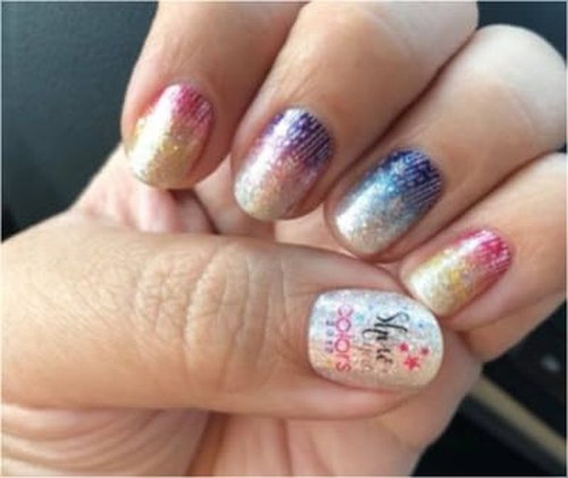 Color Street 'Show Your Colors' (FDG215) - Nail Polish Strips Conference 2018