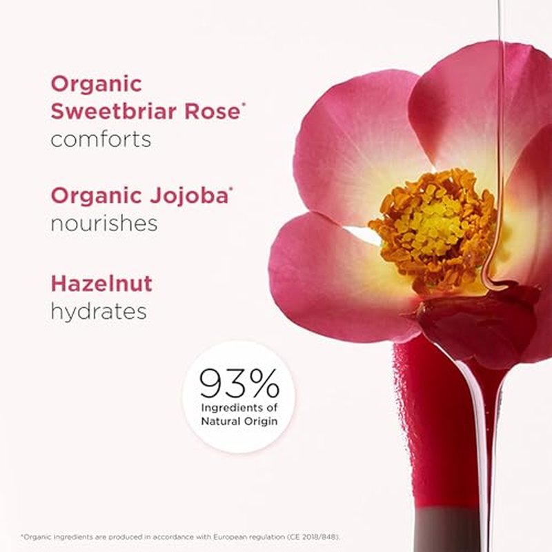 Clarins Lip Comfort Oil | Hydrating, Nourishing and Moisturizing Lip Oil | Sheer, High Shine Finish | Soothes, Comforts and Protects Lips | Visibly Plumps | 93% Natural Ingredients | 0.2 Ounces