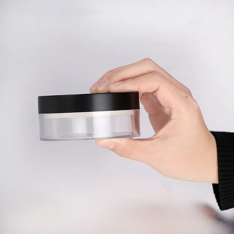 ccHuDE 2 Pcs 50g Plastic Loose Powder Case Empty Cosmetic Powder Container Refillable Makeup Powder Jar Portable Powder Box for Travel