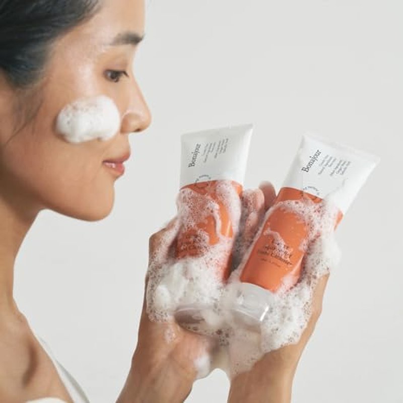 BONAJOUR] Ginger Aqua Relief Foam Cleanser - Acne relief, gentle exfoliation, pore tightening, and skin soothing for sensitive skin