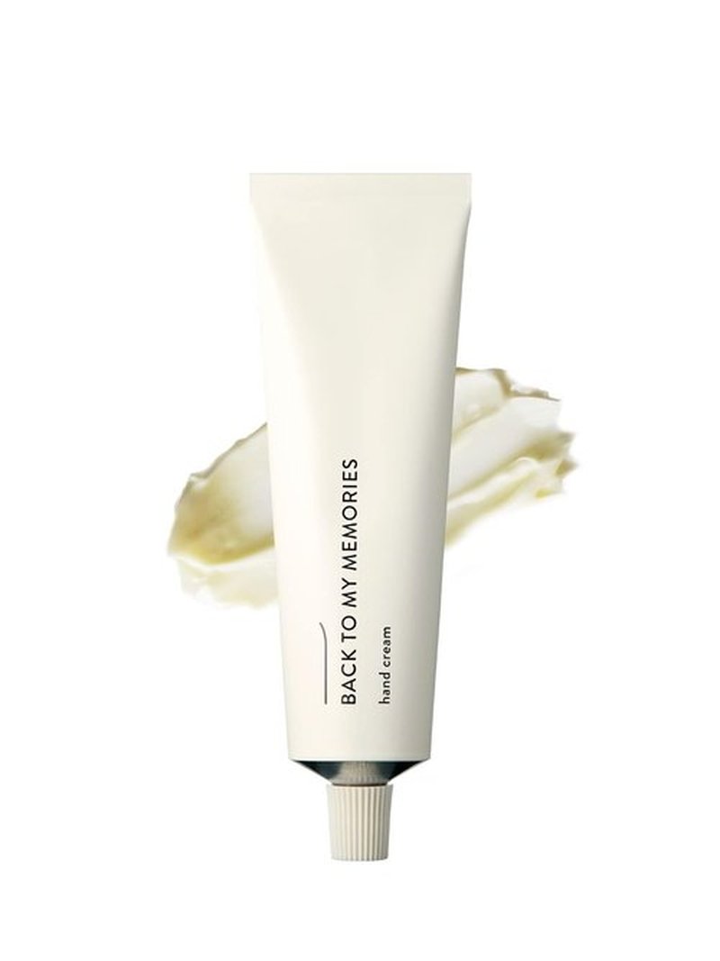 SIORIS Back to my memories hand cream 1.69 fl.oz 50ml Chamomile Flower Water hydrate and soothe dry hands