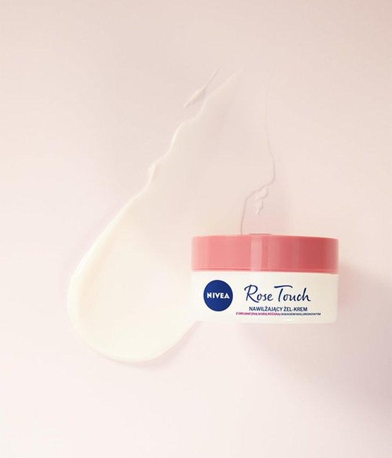 NIVEA Rose Touch Moisturising Gel‑Cream with Organic Rose Water & Hyaluronic Acid – Lightweight 48‑Hour Hydration Gel for Soft, Smooth, Radiant Skin, 50 ml