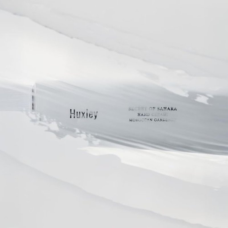 Huxley Secret of Sahara Hand Cream 30ml | Hydrates, Nourishes & Softens Skin | Non-Greasy Moisturizer that Soothes and Softens Hands | Hand Cream for Women & Men (1.01 Fl Oz, Moroccan Gardener)