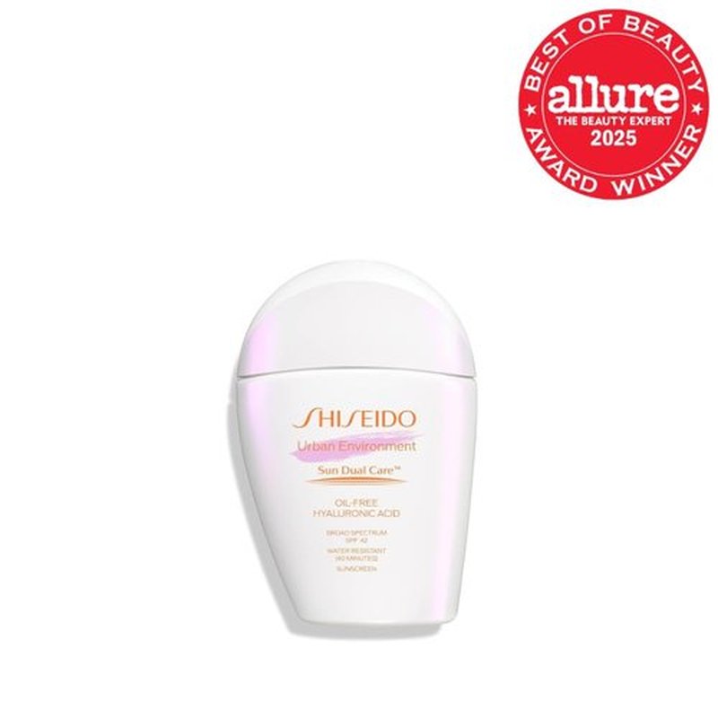 Shiseido Urban Environment Oil-Free Sunscreen SPF 42 | Hydrating, Mattifying Face Primer - Water Resistant for 40 Minutes