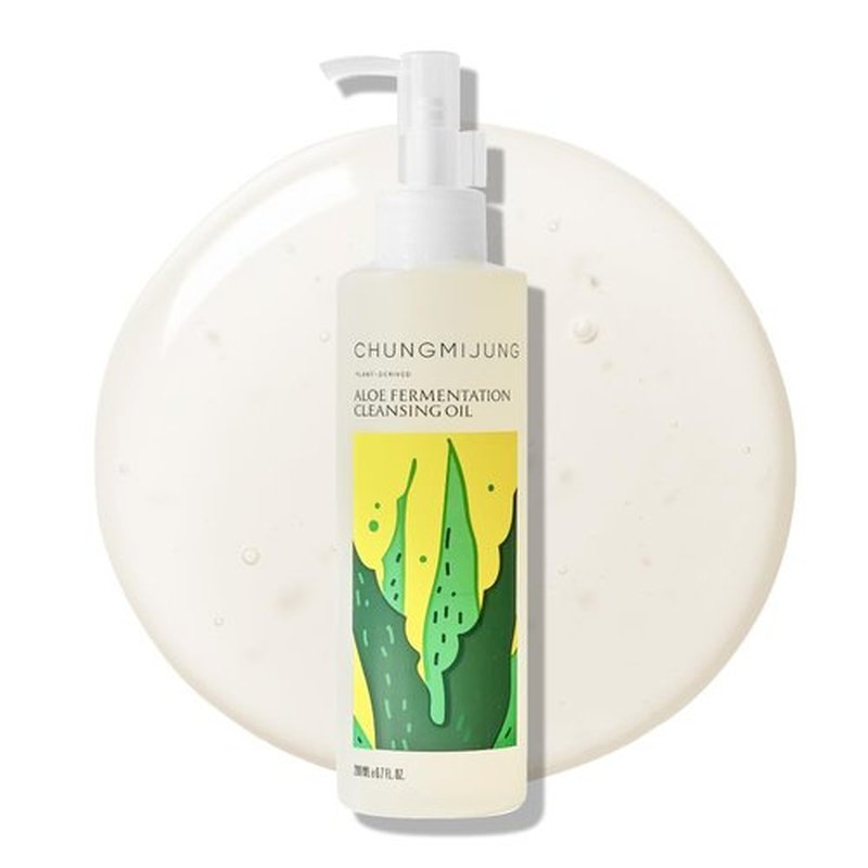 ChungMiJung Aloe Fermentation Cleansing Oil, Hydrating and Gentle Cleanser, Makeup Blackhead Remover, Olea Europaea (Olive) Fruit Oil, All Skin Types, Korean Skin Care 6.7 fl.oz. / 200ml