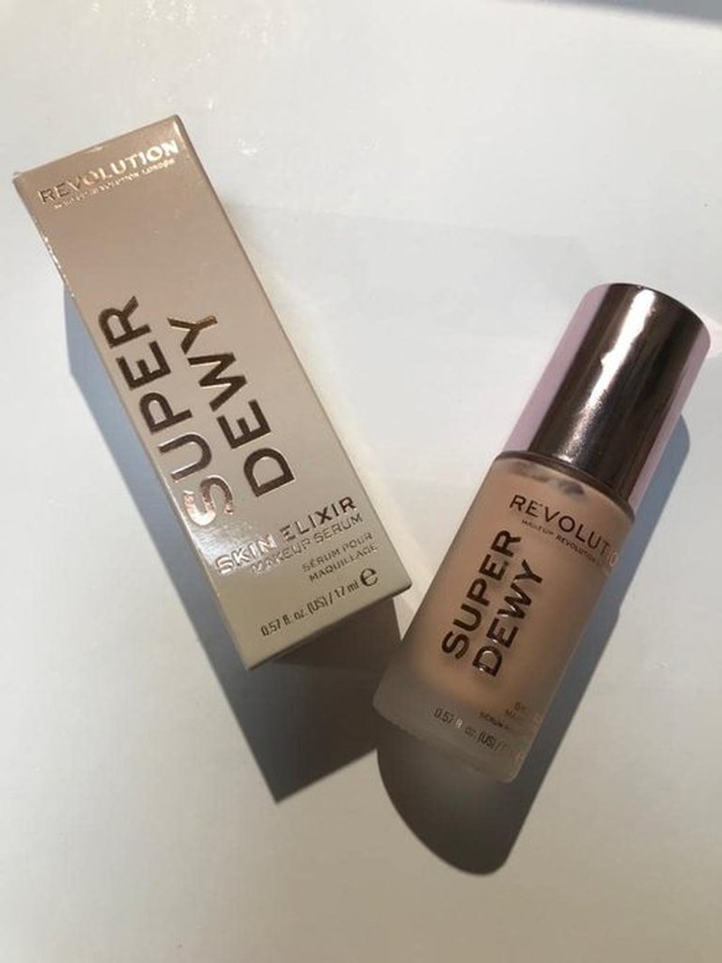 Makeup Revolution Superdewy Make Up Serum, Light Coverage Makeup Foundation, Leaves A Dewy Finish, Vegan & Cruelty Free