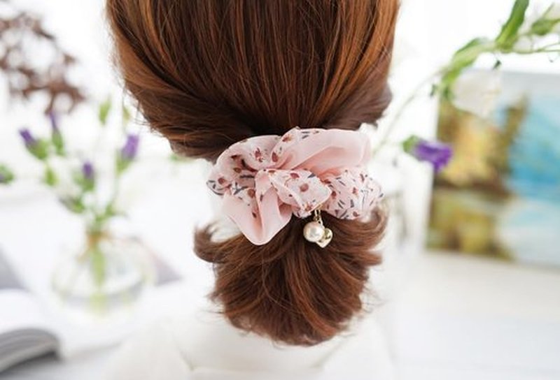 Elegant Floral Chiffon Hair Tie for Women – Soft and Stylish Scrunchie, Feminine Hair Accessory (2-Pink&Blue)
