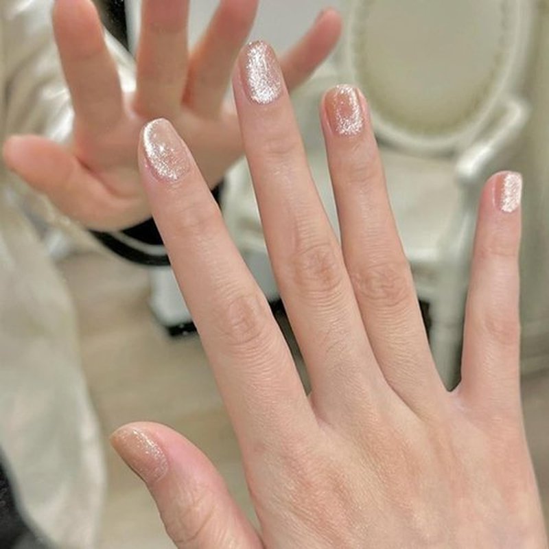 Short Square Press On Nails - Crystal Stone Cat's Eye Press On Nails Short Fake Nails with Nail Glue, Artificial Nails 16 Sizes - 32Pcs Reusable Soft Gel False Nails Tips Kit,Stick On Nails for Women