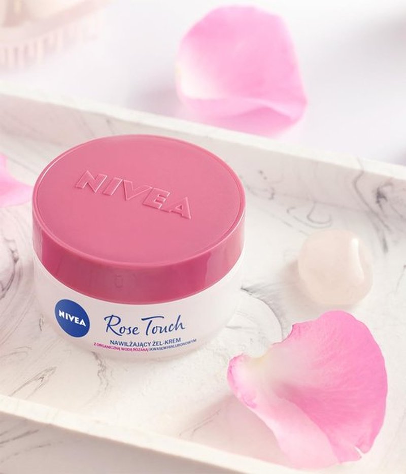 NIVEA Rose Touch Moisturising Gel‑Cream with Organic Rose Water & Hyaluronic Acid – Lightweight 48‑Hour Hydration Gel for Soft, Smooth, Radiant Skin, 50 ml