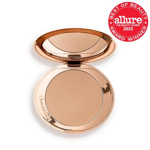 Charlotte Tilbury Airbrush Matte Bronzer - Smoothing Powder for Flawless Airbrush Finish - Refillable with Silky Mica & Hyaluronic Acid