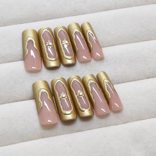 BABALAL Nails Press on Long Square Fake Nails Gold Glue on 3D Texture Chrome Acrylic False Nails Y2k Star Stick on 24Pcs Manicure Handmade Artificial