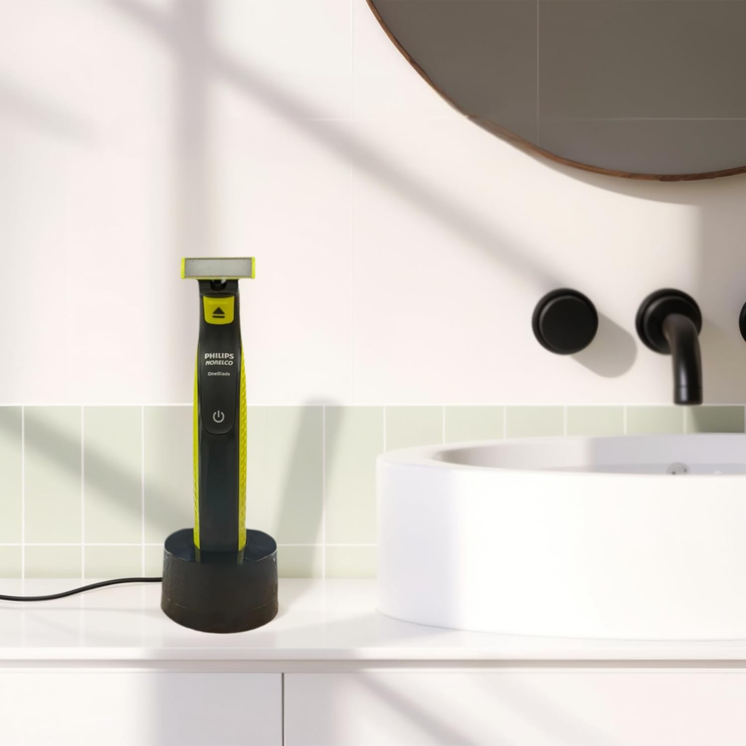 Charging Dock for Philips Norelco OneBlade QP2520/QP2530/QP2620/QP2630/QP2724/QP2834,Wall Mount Shaver Holder,Travel-Friendly Razor Stand(Cable Not Included)