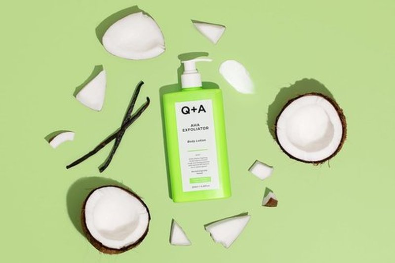 Q+A AHA Exfoliator Body Lotion (250ml), Exfoliating, Smoothing Body Moisturizer with Lactic Acid, Glycolic Acid and Fruit AHAs, Body Butter Alternative, Vegan Body Care