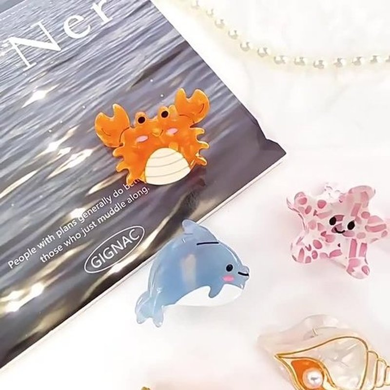 6PCS Sea Animals Small Hair Claw Clips for Women Girls Mini Ocean Hair Clip Hair Accessories with Sturdy Grip White Elephant Gifts