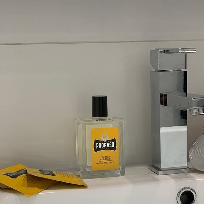 Proraso Wood and Spice Cologne - Masculine Woody Eau de Cologne with Cumin, Saffron & Cedarwood - 3.4oz