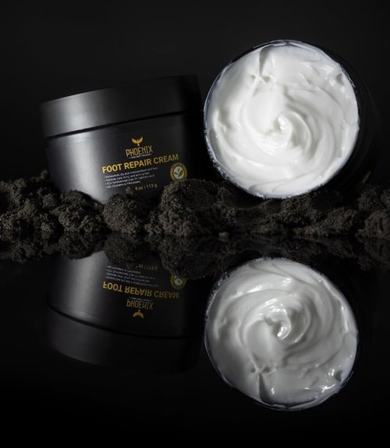 Phoenix Foot Cream - 42% Urea Cream for Cracked Heels, Dry Feet & Callus Treatment, Urea 40 Lotion with Tea Tree Oil & Salicylic Acid, Paraben-Free Foot Cream for Men