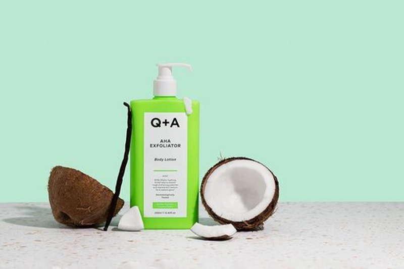 Q+A AHA Exfoliator Body Lotion (250ml), Exfoliating, Smoothing Body Moisturizer with Lactic Acid, Glycolic Acid and Fruit AHAs, Body Butter Alternative, Vegan Body Care