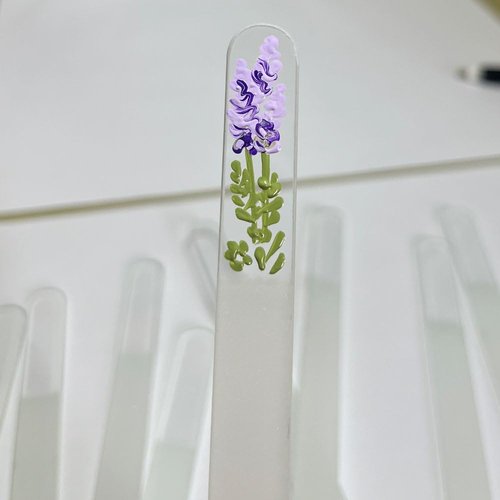Hand-Painted Lavender Glass Nail File – Crystal Nail File for Natural Nail Care, Gentle & Durable Manicure Tool, Unique Gift for Women & Girls