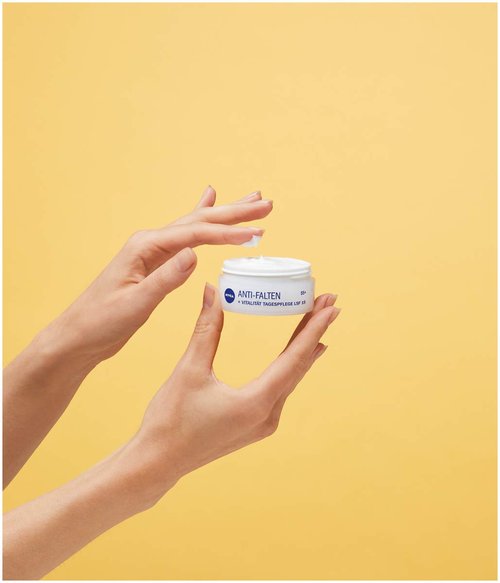 NIVEA Anti-Wrinkle + Revitalizing 55+ Day Cream for Mature Skin – 50 ml – Deeply Nourishing Moisturizer with Argan Oil & Calcium for Firmer, Smoother, Vital-Looking Skin
