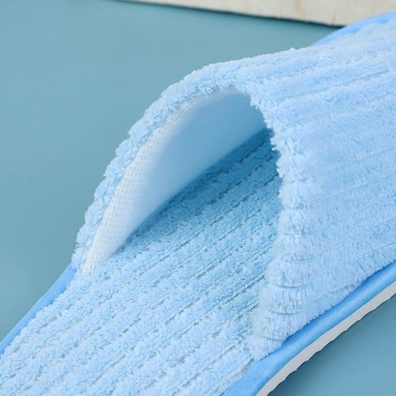 Maeline Bulk 6 Pair Disposable Home Slippers for Family Spa Guests Hotels Office - Mixed Slippers Home Party, Housewarming, Soft Fleece, Closed Toe, Multi, 9-13 Women/7-11 Men