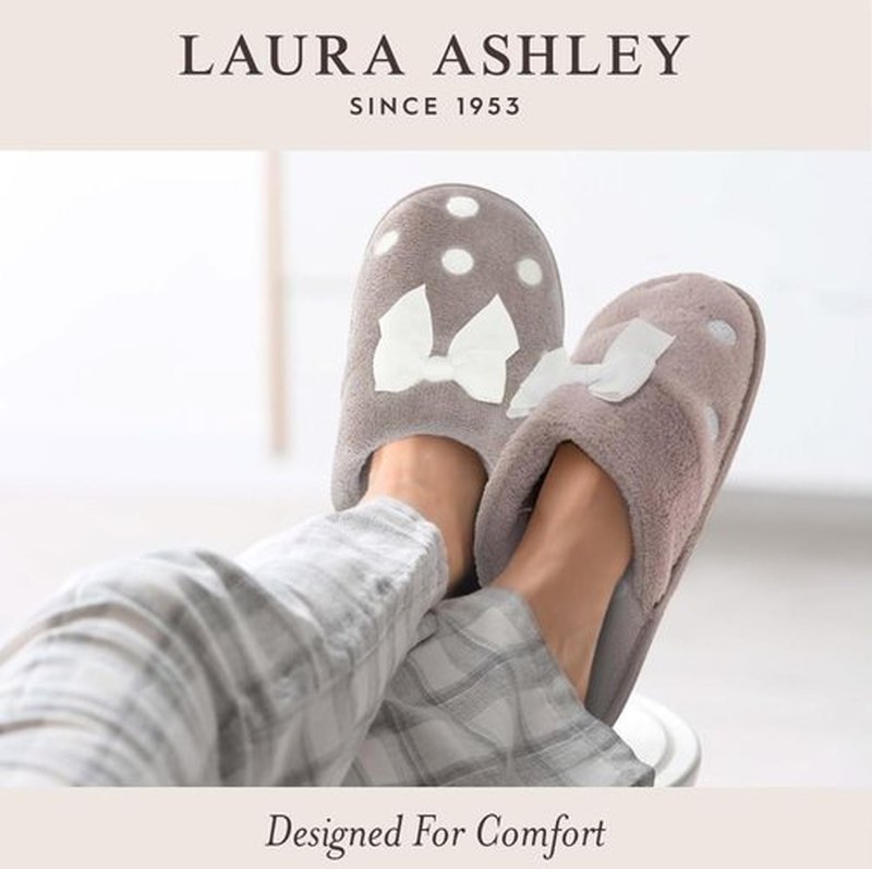 Laura Ashley Scuff Slippers, Plush Animal Print Slip-Ons for Women with Memory Foam Insole, Fuschia Pink Medium