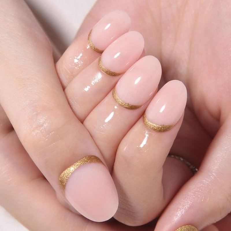 Evpct Nude Pink French Press-On Nails | Short Oval Design with Gold Foil Accents | Reusable Soft Gel Kit