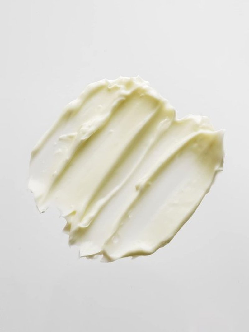 SIORIS Back to my memories hand cream 1.69 fl.oz 50ml Chamomile Flower Water hydrate and soothe dry hands