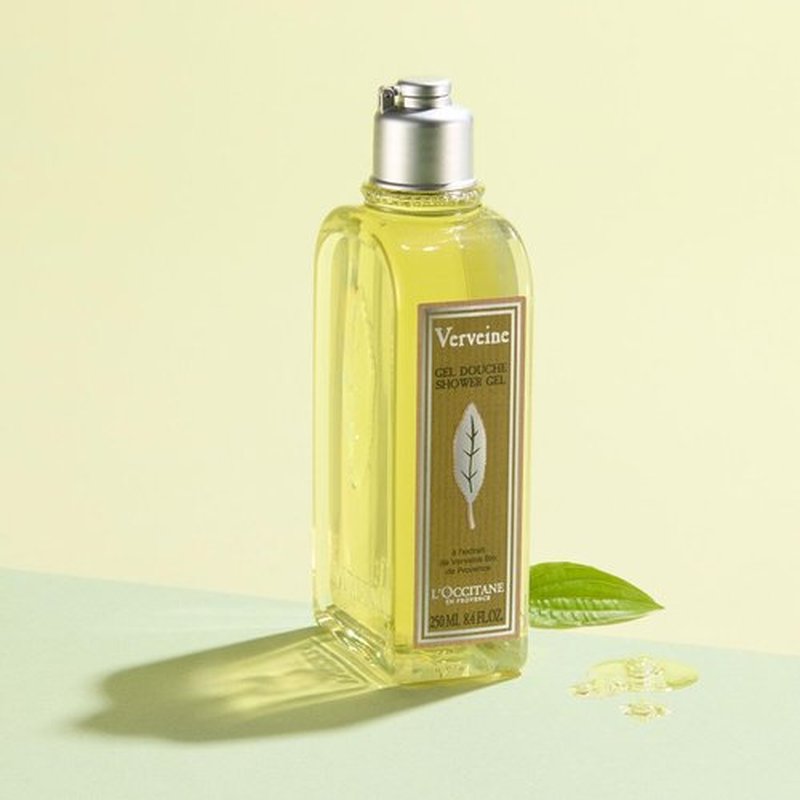 L'OCCITANE Daily Foaming Body Wash - Gentle Bath & Shower Gel for All Skin Types, Vegan & Eco-Friendly