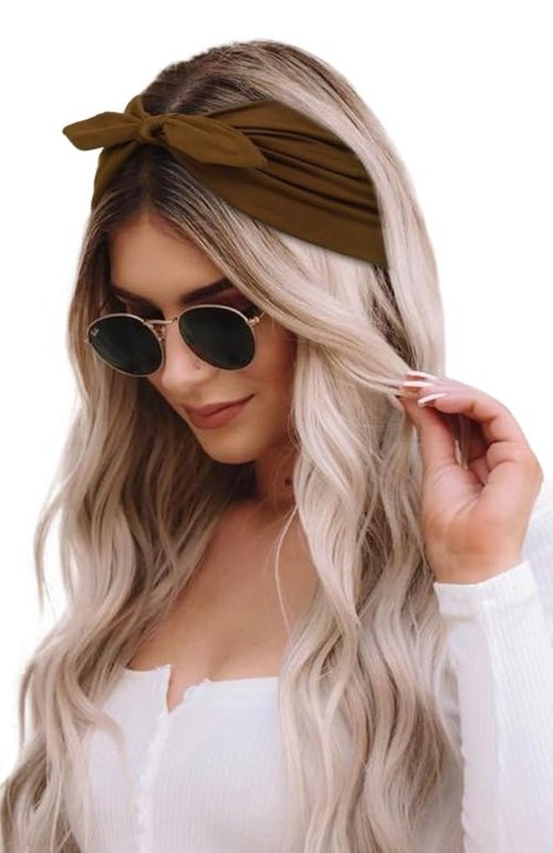 Huachi 4 Packs Bow Headbands for Women Girls, Wide Head Bands for Women's Hair Non Slip Soft Elastic Hair Bands, African Thick Workout Gym Turban Bandanas Head Wraps Hair Accessories (Fashion)