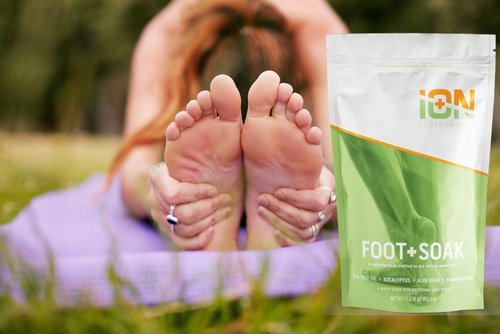 iON Sport Foot Soak for Athletes – Rapid Relief for Sore, Tired Feet & Odor – Tea Tree, Magnesium, Turmeric – Post-Workout Recovery