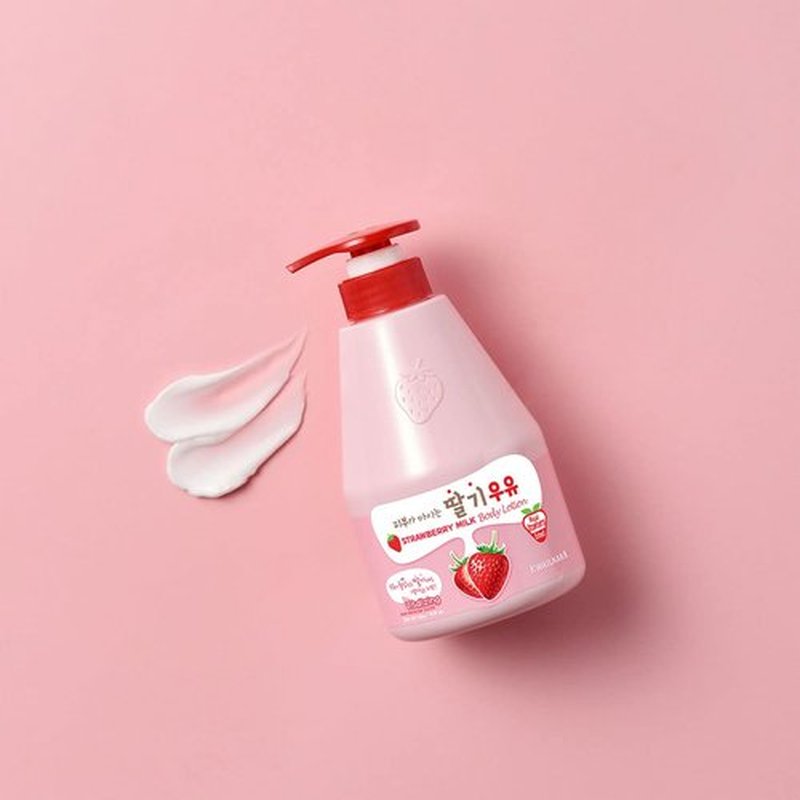 Kwailnara Strawberry Milk Body Wash & Lotion Set (19.75 Oz Each) – 2-Piece Korean Skincare Duo for Hydrated & Smooth Skin | Milk Protein, Royal Jelly & Exfoliating Strawberry Extract | Paraben-Free