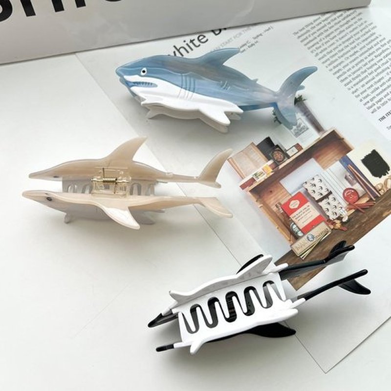 OMG Decor Novelty Big White Shark Hair Clip,Acetate Hair Claw,Small Hair Clips for Women,Grey
