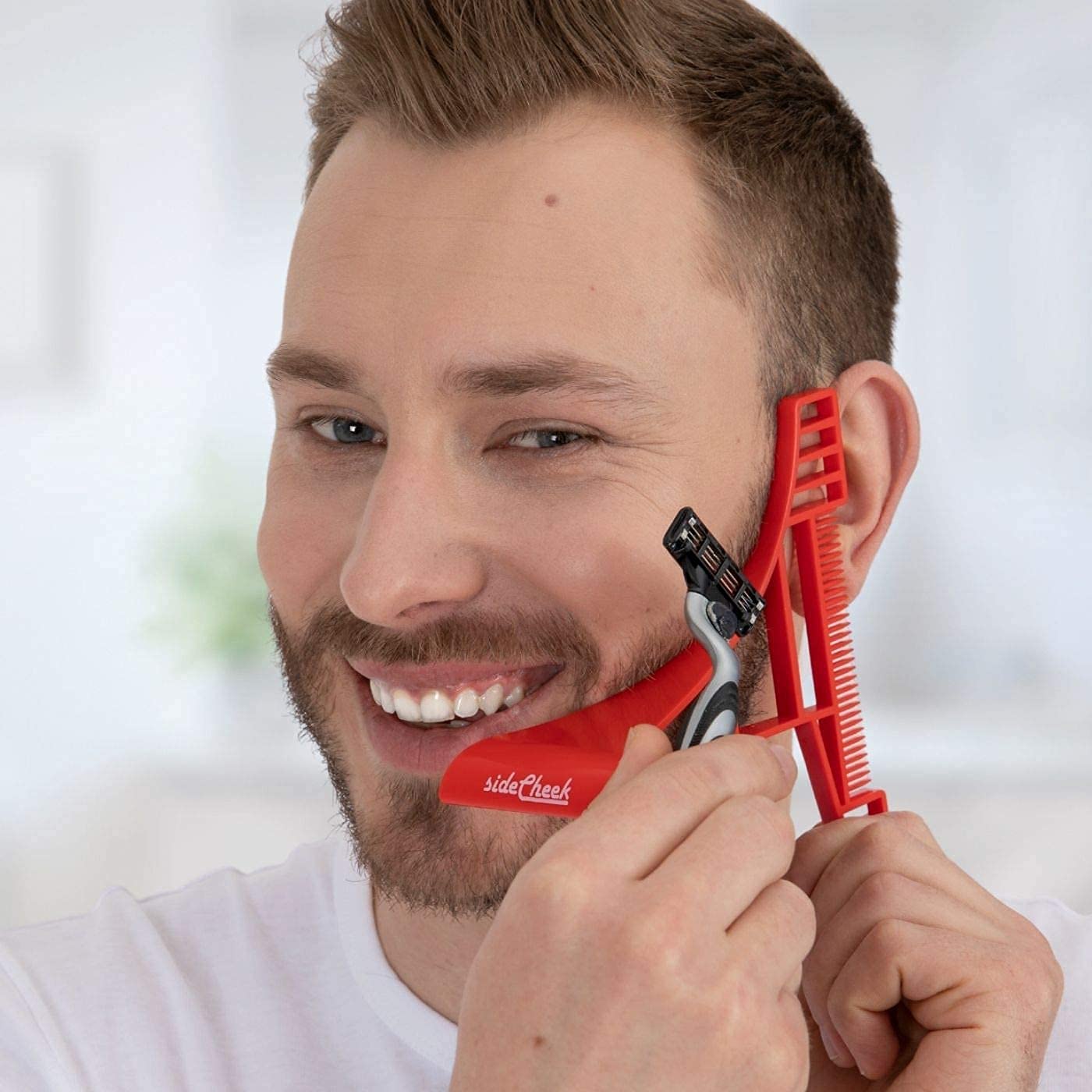 SIDECHEEK Three-dimensional Beard Shaping Tool, Shaving Template, Beard Shaper, Stencil & Guide | Beard Lineup Tool for a Symmetric Curved or Step Cut | Ideal for Sideburns, Jaw & Cheek Line