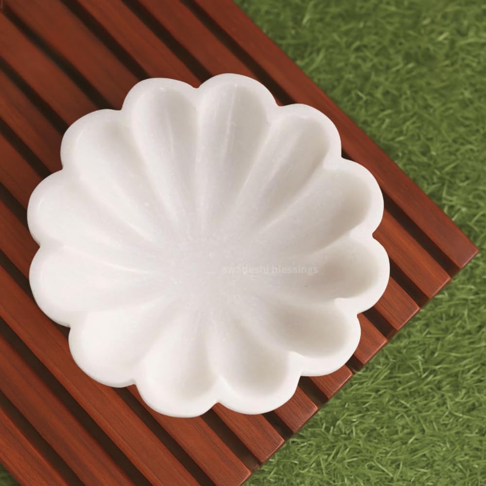 SWADESHI BLESSINGS HandCrafted Marble Decorative Bowl | White Ruffle Scalloped Fluted Key/Fruit Ring Dish | Organic Modern Home Decor (6 Inches)