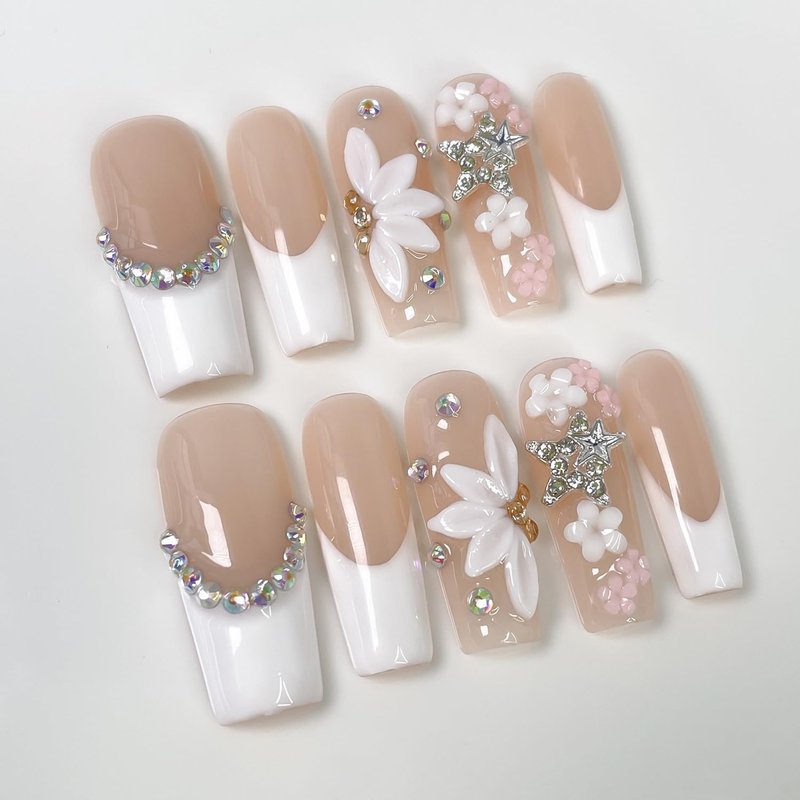 White French Tip Press on Nails Flower Handmade Press on Nails with Rhinestone Designs Long Coffin Shaped Fake Nails Full Cover Thick Acrylic and Muti-Layer Gel Stick on Nails for Women (M)