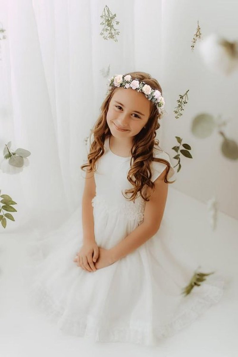 PoshMyra Greenery Flower Crown for Girls White Floral Holo Hair Headpiece Bridal Wreath Bridemaid Crown Rustic Wedding Garland Photo Prop Headband for Child