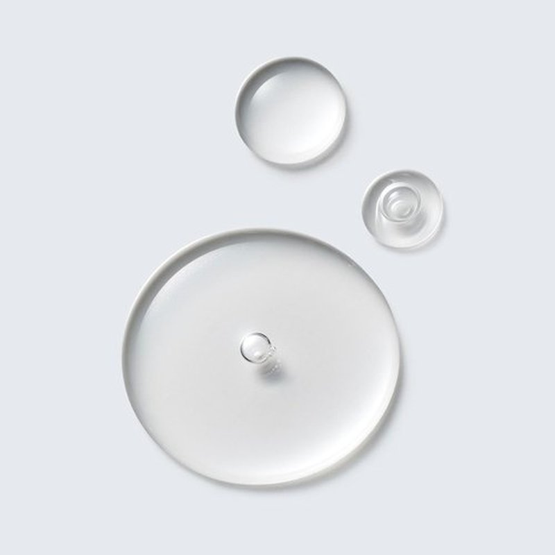 Estée Lauder Gentle Liquid Eye Makeup Remover - Oil-Free & Lightweight, 3.4 Fl Oz