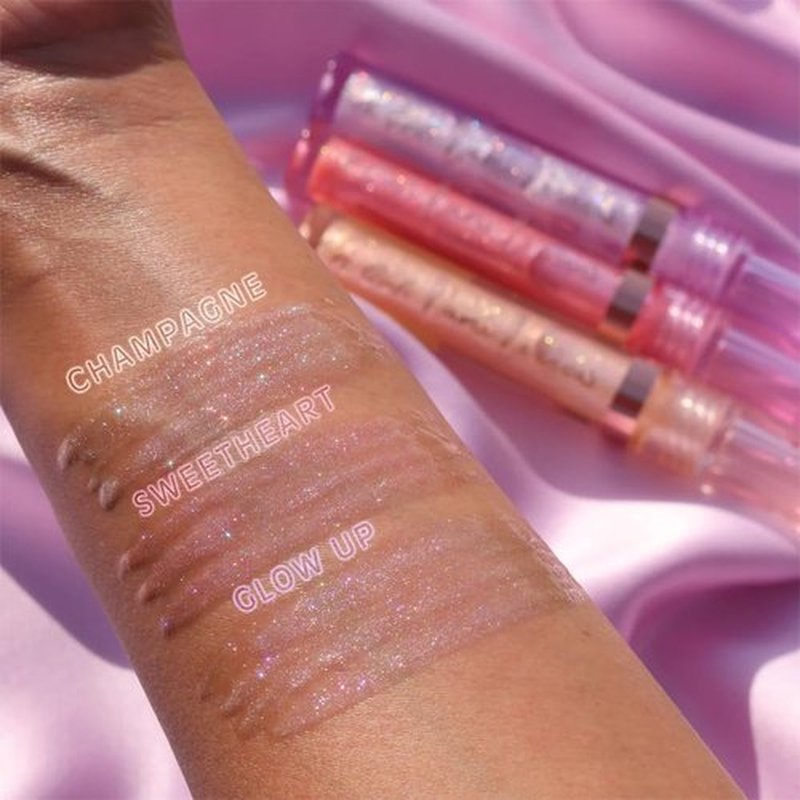 L.A. Girl Lumilicious Lip Gloss - Sweetheart Shade for Radiant Shine | Long-Lasting Hydration