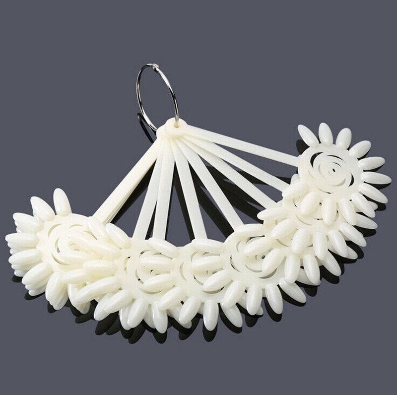 yueton 2 Sets 240 Tips White and Transparent Nail Art Design Plastic Polish Board Display Practice Sticks Wheel with Metal Split Ring Holder