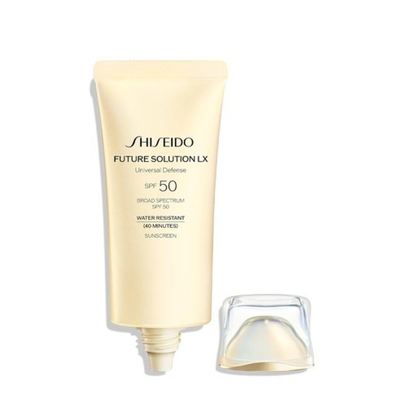 Shiseido Future Solution LX SPF 50 - Anti-Aging Hydrating Sunscreen Cream - Dewy Finish - 50 mL
