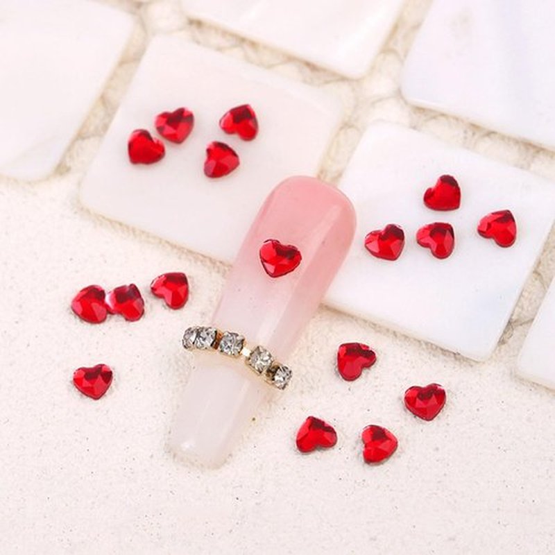 CHANGAR 500Pcs Heart Nail Rhinestones 3mm Love Nail Charms Valentine Heart Flatback Rhinestones for Women Nail Design Crafting DIY Nail Jewelry (Red)