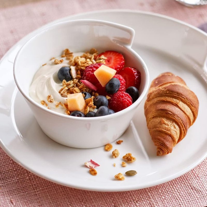 Villeroy & Boch New Wave Large Round Rice Bowl - 20.25 oz Premium Porcelain | Made in Germany, White