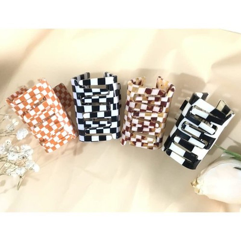 Checkered Hair Claw Clips for Women Girls Fashion Hair Clips for Styling Claw Clamps Thick Hair Retro Rectangle Shape, YOEMAYUNER (4PCs, 2inches, 4Colors)