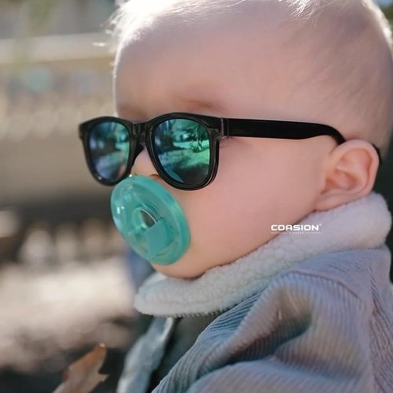 COASION Bendable Flexible Polarized Newborn Baby Sunglasses with Silicon Strap for Infant Boys Girls Age 0-12 Months (Dark Blue/Grey)