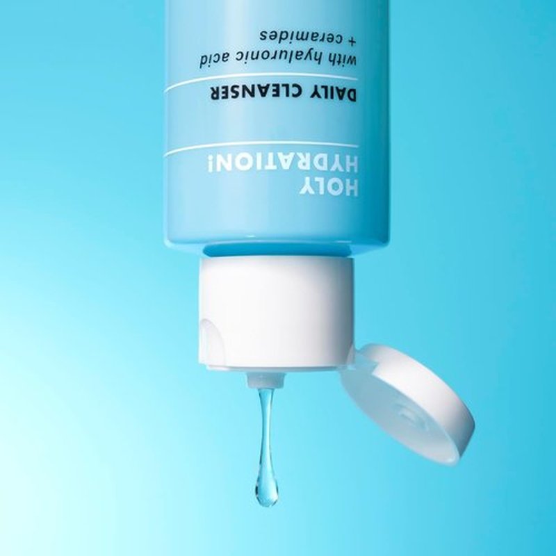 e.l.f. SKIN Daily Cleanser - Holy Hydration! Face Cleanser with Hyaluronic Acid | Vegan & Cruelty-Free