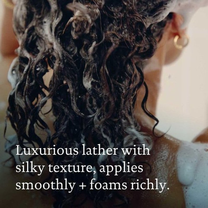 Living Proof Hydrated Hair Essentials Kit - Includes Travel Size Perfect hair Day Shampoo, Conditioner, 5-in-1 Styling and Dry Shampoo ($74 value)