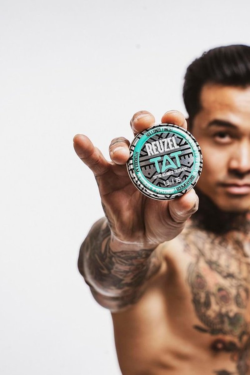 Reuzel Bright Tattoo Care Gift Set - Buff Exfoliator & Hydrabalm for Color Revival | Vegan Formula