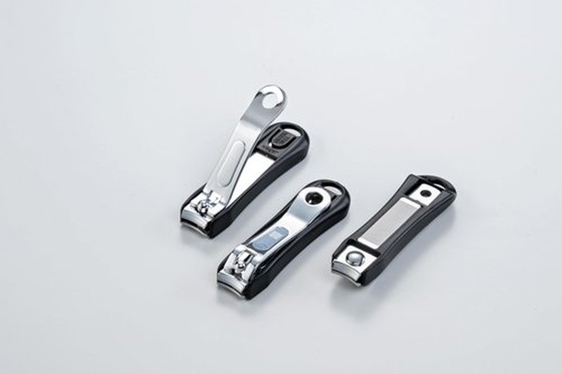 Made in Japan Nail Clipper w/Black Catcher (S)