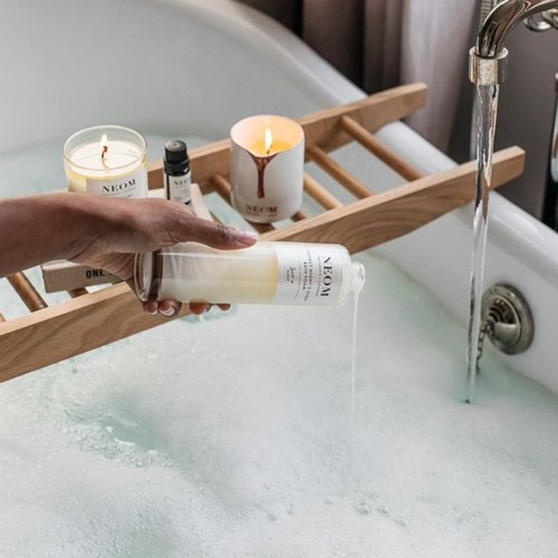 NEOM Perfect Night's Sleep Bath Foam - 100% Natural Lavender & Jasmine | 200ml | Soothing Aloe & Sweet Almond Oil