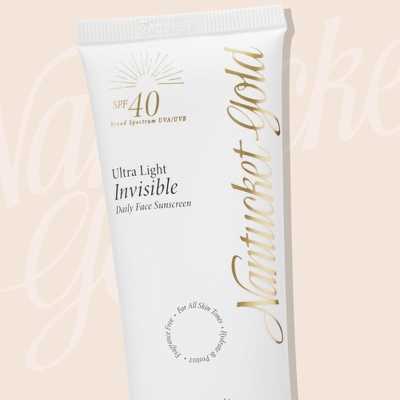 Nantucket Gold 100% Invisible Daily Face Moisturizer with SPF 40 + Hyaluronic Acid + Vitamin C, Weightless, Scentless, Primer - For All Skin Skin Tones - 1.7 fl oz